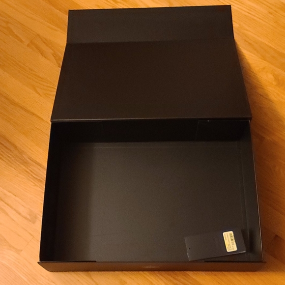 Canada Goose Other Canada Goose Box Garment Bag And Hanger Poshmark